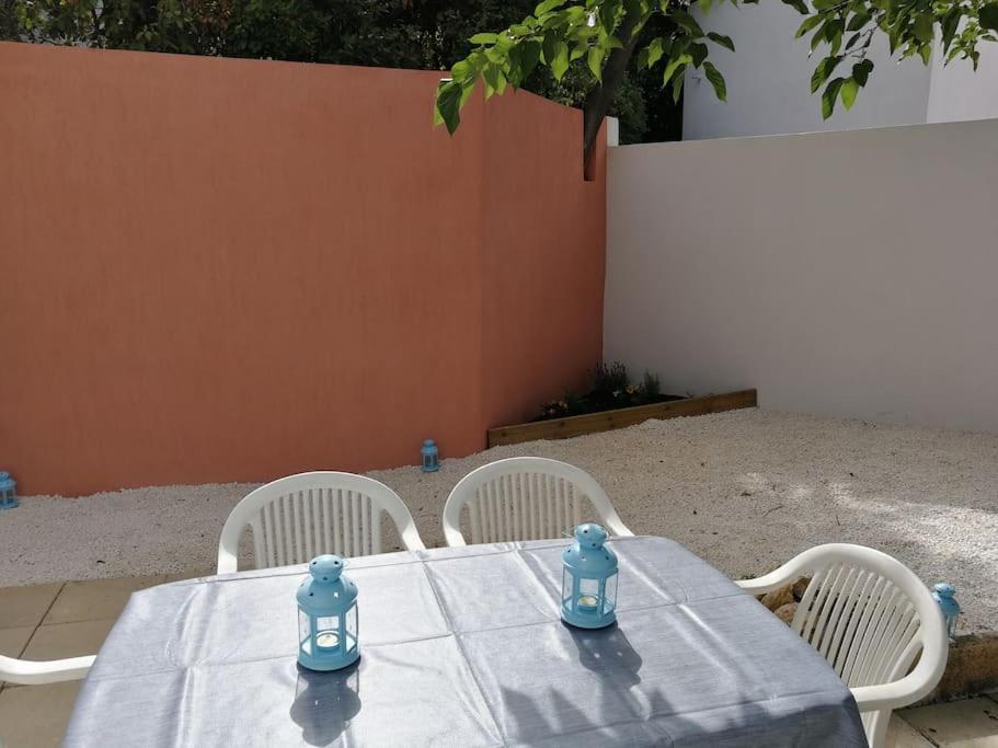 Villa Au Calme Avec Exterieur Et Parking Gratuit Aux Portes D'Aix Et Marseille Emplacement Ideal Exteriör bild